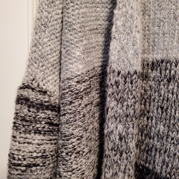 NWT Anthropologie Gentle Fawn Gray Black Striped Knit Eda Cardigan Size L - Picture 7 of 10